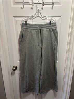 Lululemon Scuba Mid-Rise Wide-Leg Pant *Regular